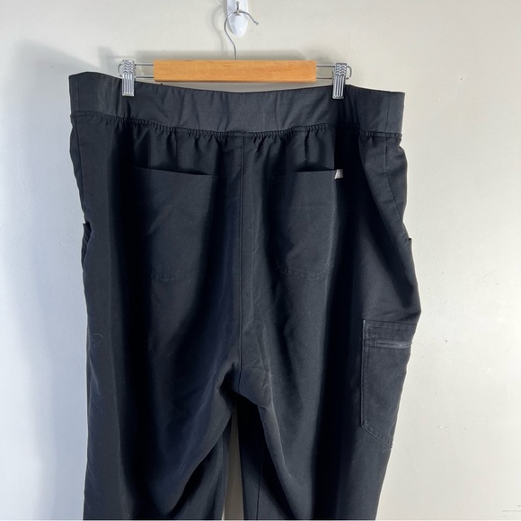 FIGS Zamora Jogger Scrub Pants Black Size 4X Women’s - Picture 5 of 12